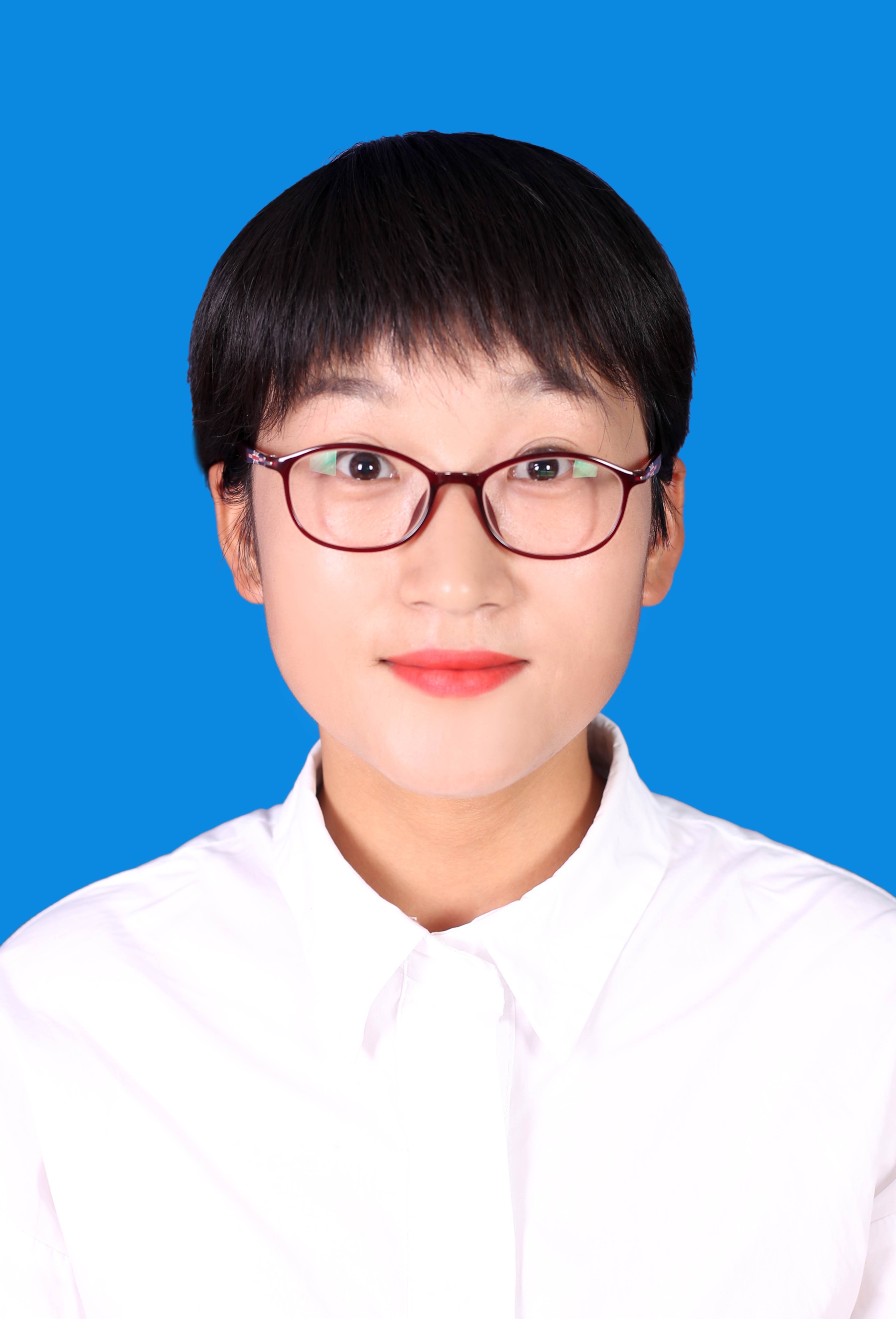 铁路分校主任-朱小丽
